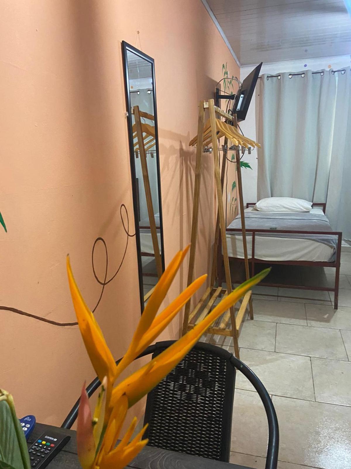 Hostel Travelers Читре Экстерьер фото