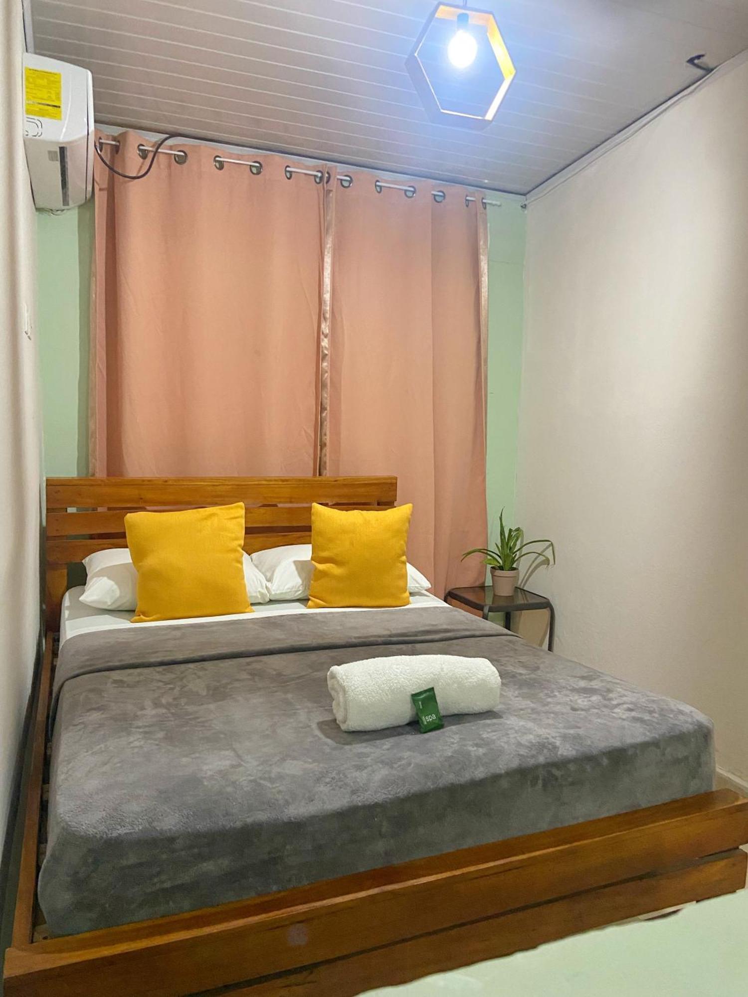 Hostel Travelers Читре Экстерьер фото